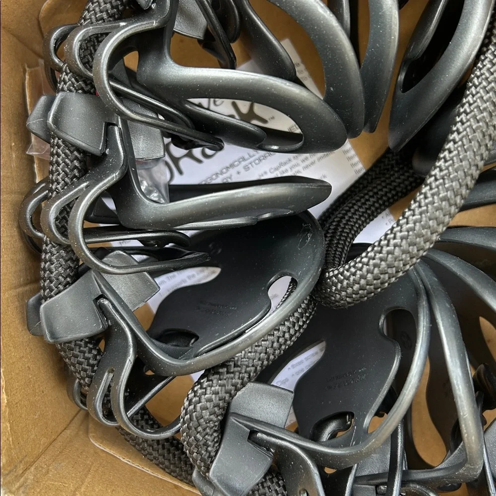 NWT - LIDS Perfect Curve CapRack Holds 24 Hats